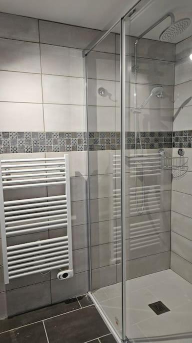 Appartement Cosy Neuf Saint-Sornin-Lavolps ภายนอก รูปภาพ