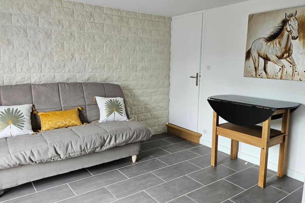 Appartement Cosy Neuf Saint-Sornin-Lavolps ภายนอก รูปภาพ